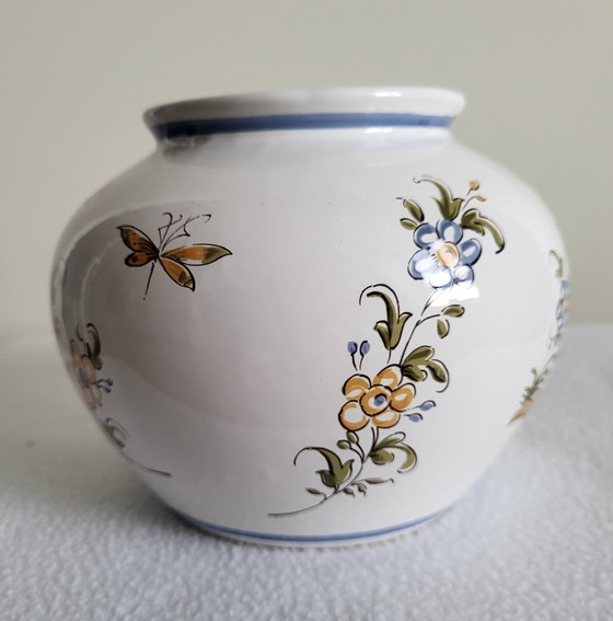 Image 1 of Vase DVX Moustiers