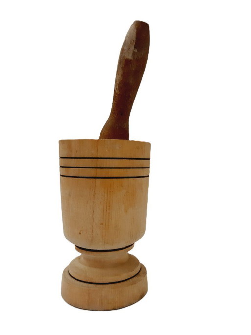 Mortier et pilon en bois vintage