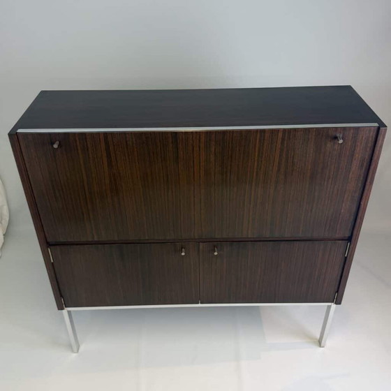 Europ series bar cabinet by Pieter de Bruyne for V-Form – Liquor cabinets, Metal, Glass (photo 33 of 38)