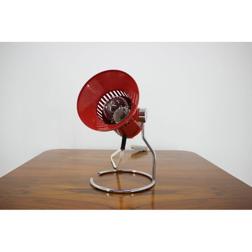 Lámpara de mesa vintage ajustable de metal lacado en rojo, Checoslovaquia 1980