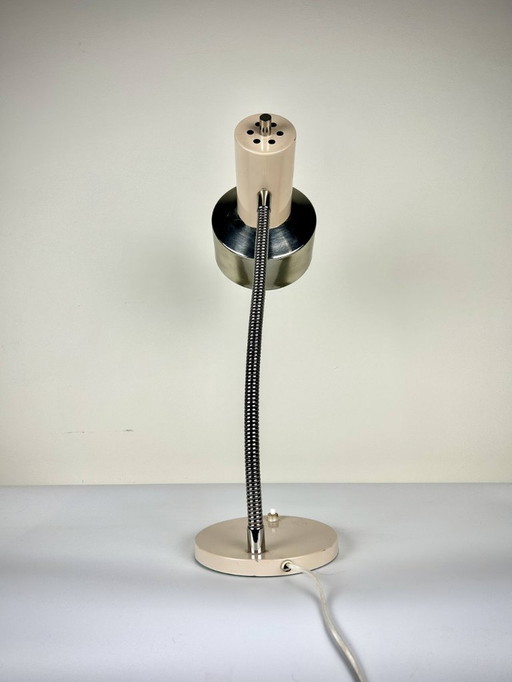 Vintage beige and chrome lamp - articulated arm