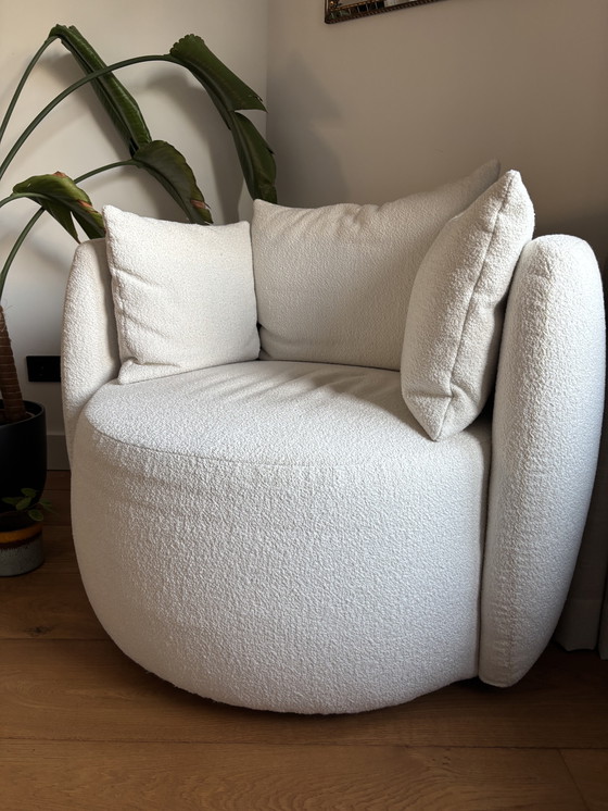 Image 1 of Armchair off white Boucle 