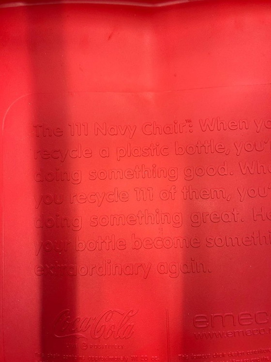 Image 1 of Coca Cola Die Marine 111 Stuhl 16x