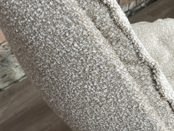 Image 1 of Artifort F588