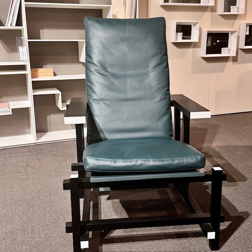 Sillón Cassina rojo y azul