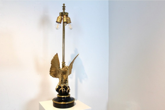 Coppia di Grandi Lampade da Tavolo Scultura Aquila in Ottone Belga per DeKnudt, Seta, Mid Century Modern (foto 14 di 16)