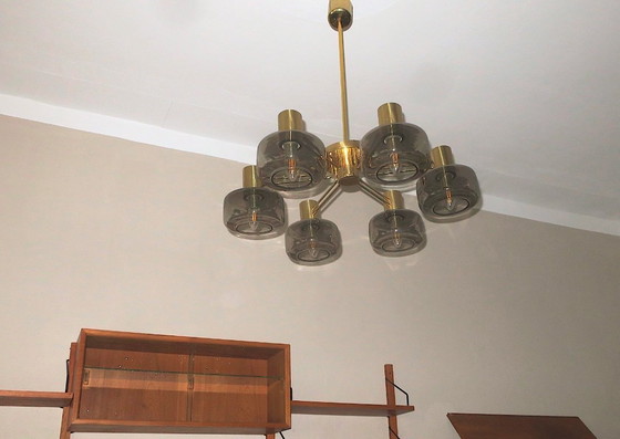 Image 1 of Lustre en laiton et verre de grande taille, Hans-Agne Jakobsson, Suède, années 1960