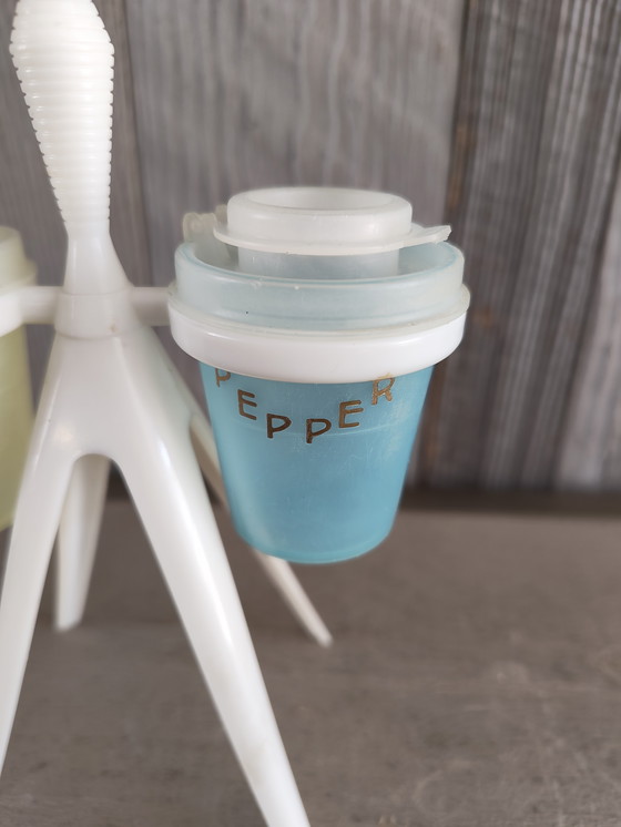 Image 1 of vintage Tupperware Atomic zout- en peperstel space age