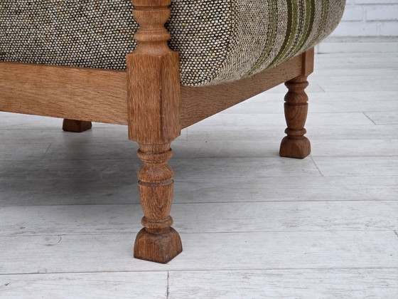 Image 1 of Fauteuil danois des années 1970, tissu d'ameublement d'origine en laine, bois de chêne massif.