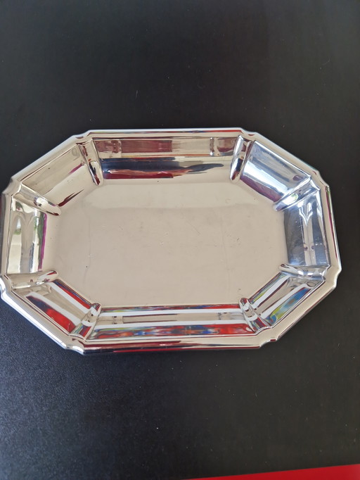 Plat en métal argenté