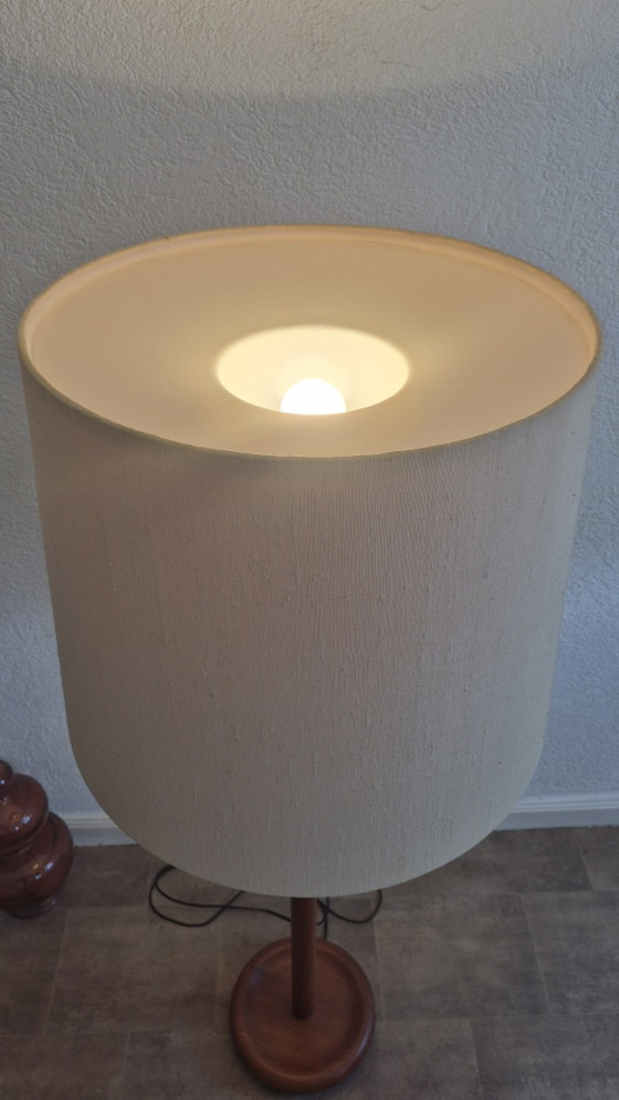 Vintage teakhouten vloerlamp | Scandinavisch design uit het midden van de vorige eeuw – Vloerlampen, Wood (photo 6 of 16)