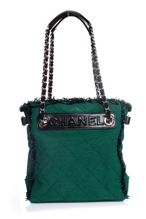 Borsa Chanel in tela trapuntata verde