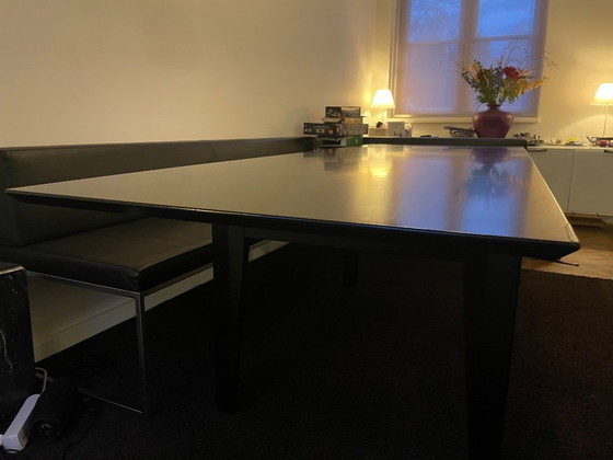 Image 1 of Mesa de comedor Arco