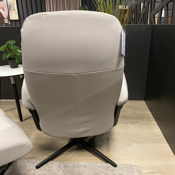 Image 1 of Stressless Consul relaxfauteuil met hocker M
