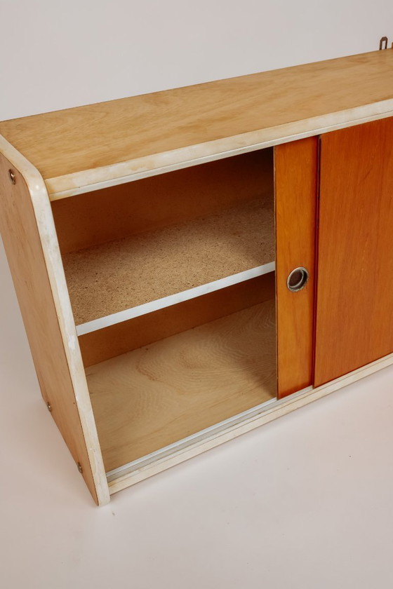 Image 1 of Mobiletto pensile vintage con ante scorrevoli