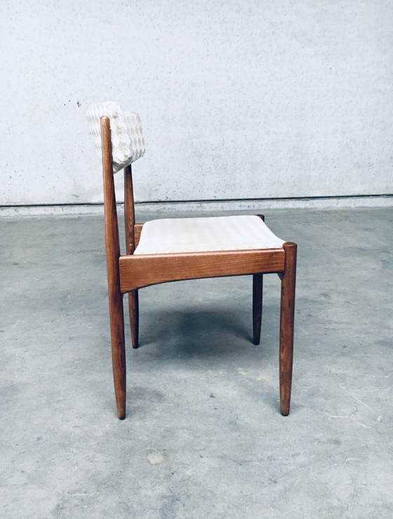 Image 1 of Esszimmerstuhl-Set aus Teakholz im skandinavischen Mid-Century-Modern-Design, 1960er