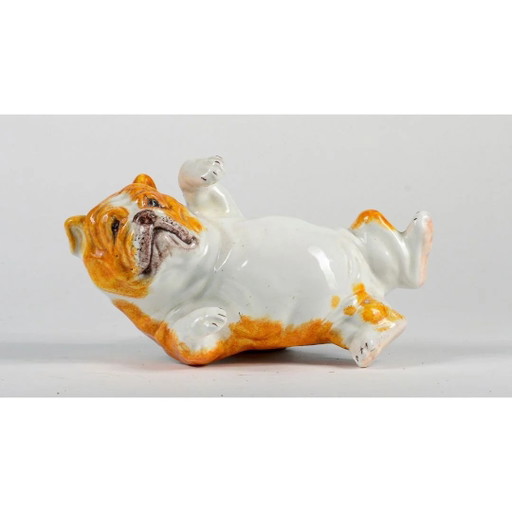 Keramische Bulldog Beeldhouwkunst in Guido Cacciapuoti Stijl, op de Rug