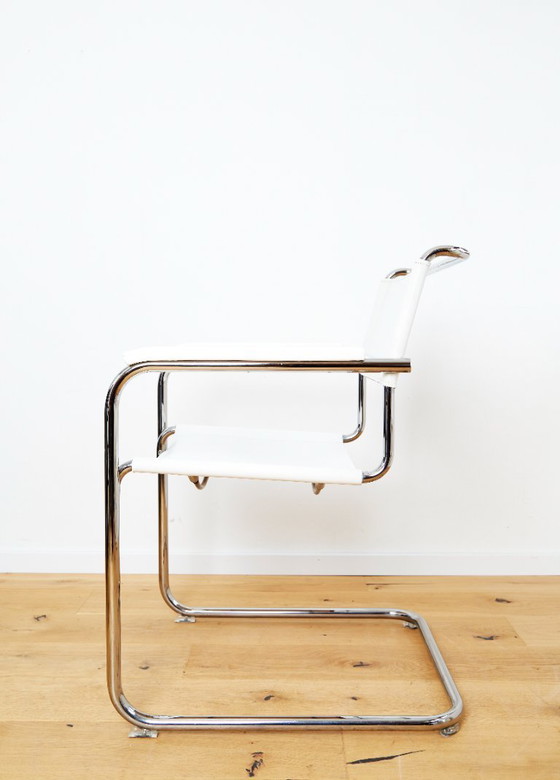 Set di 4 poltrone Modello S34 di Mart Stam per Thonet – Sedie da pranzo, Leather (photo 3 of 21)