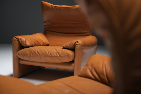 Image 1 of Stunning cognac leather Maralunga lounge chairs by Vico Magistretti for Cassina