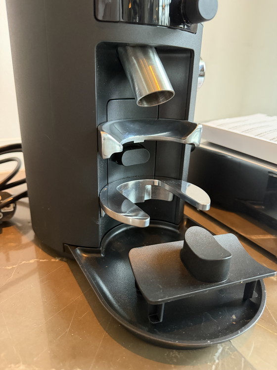 Image 1 of Koffiemolen + uitklop bak Mahlkonig