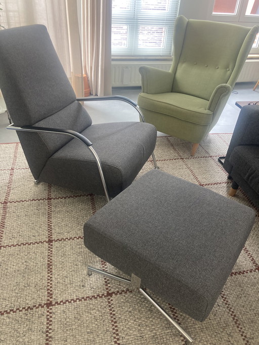 Fauteuil et pouf Harvink