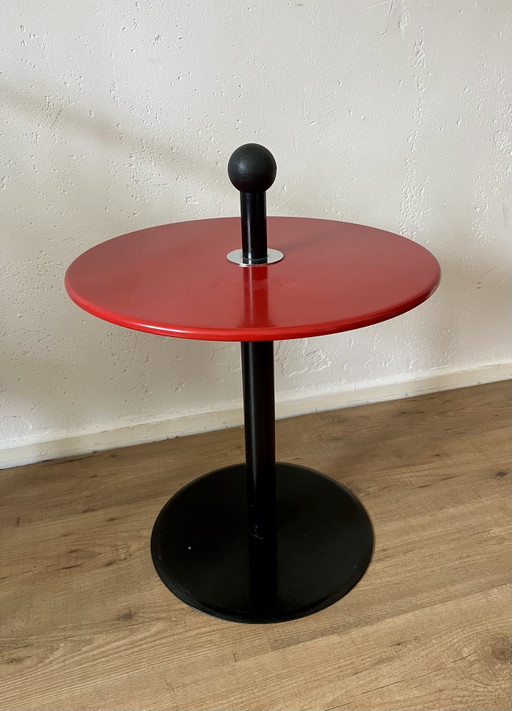 IKEA bijzettafel VI Memphis, vintage jaren 90, rood – Metal
