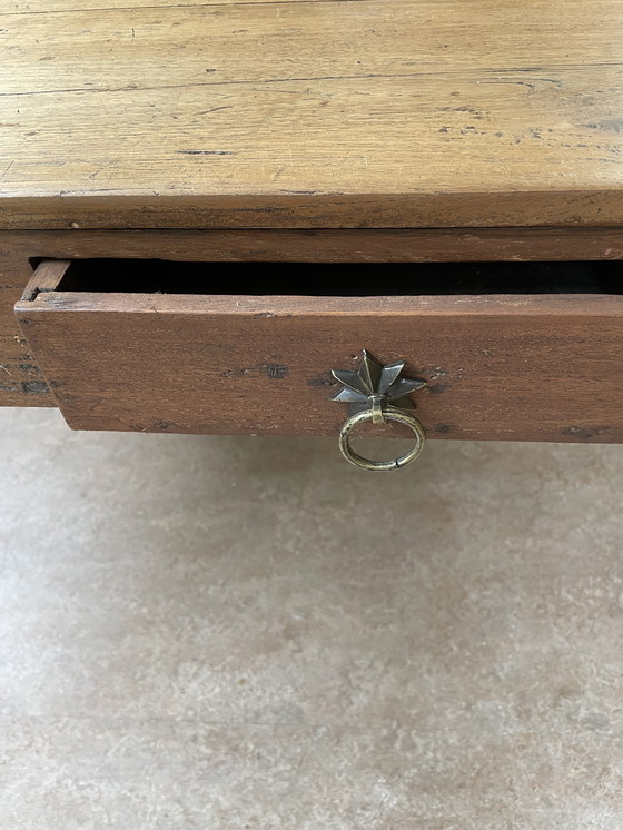 Image 1 of Alter antiker französischer Esstisch