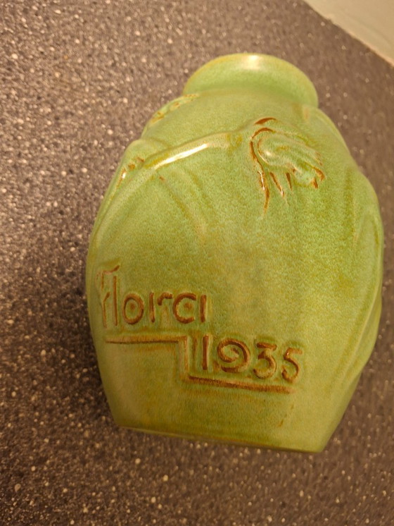 Image 1 of Vaso Flora 1935