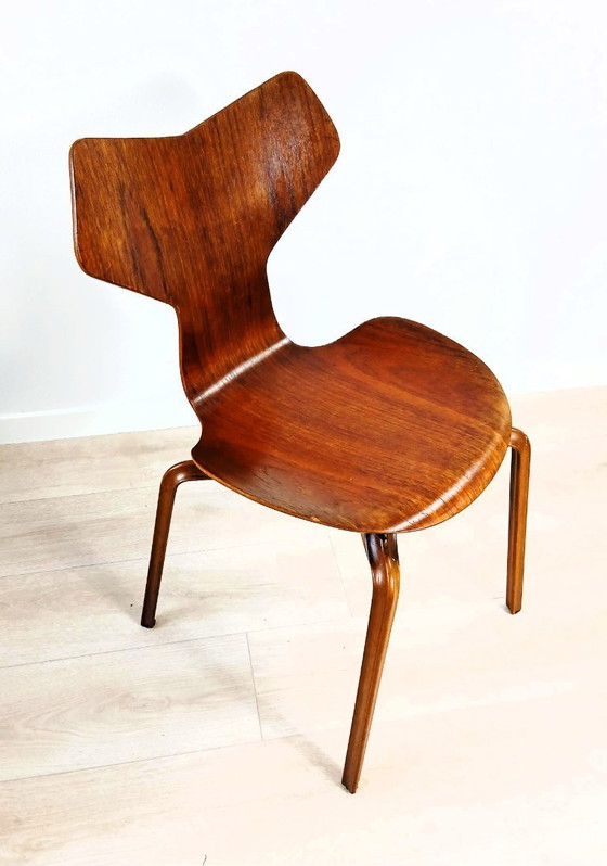 Image 1 of Arne Jacobson for Fritz Hansen - Grand Prix Chair FH 4130