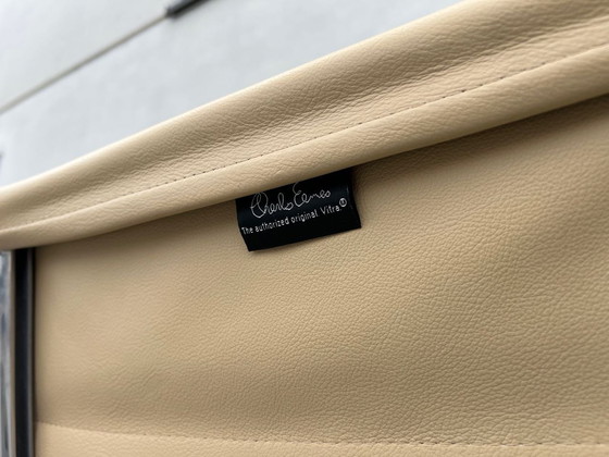 Image 1 of 2 sillones de cuero Vitra Eames EA216