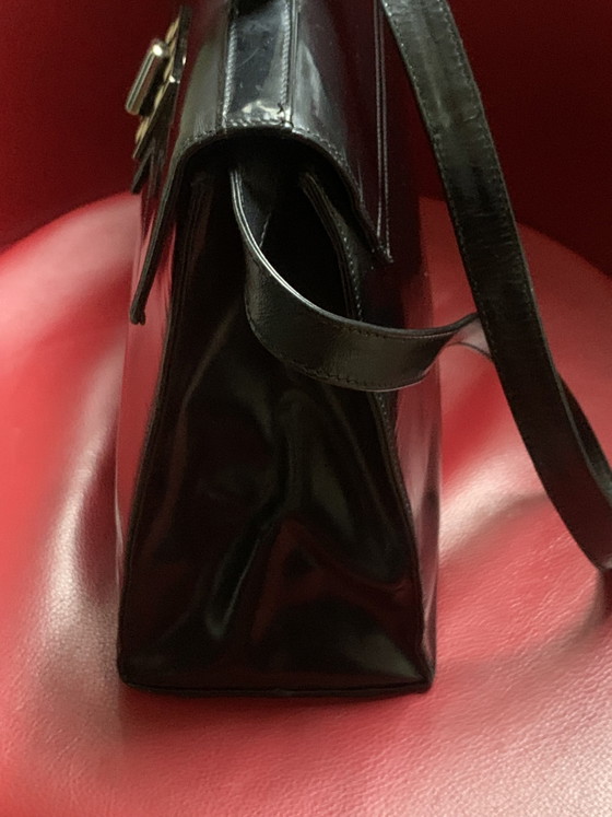 Rara borsa a trapezio vintage di Karl Lagerfeld (anni '90) – Articolo d'archivio e da collezione (photo 6 of 15)