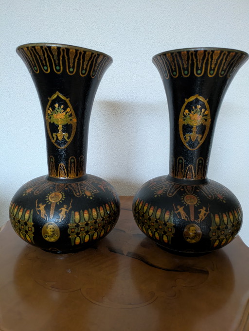 Ensemble de vases décoratifs