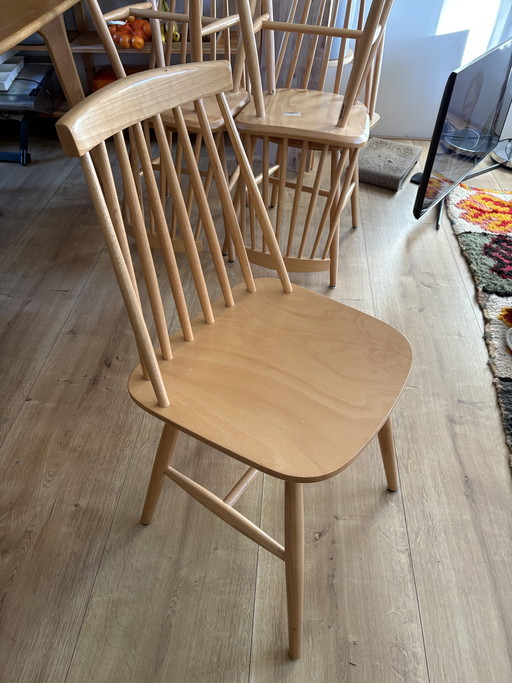 5 chaises à fuseaux en bois de style Windsor Ercol