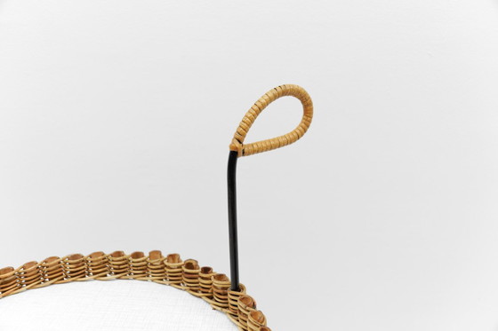 Image 1 of Set van 2 Mid-Century Modern ronde serveerwagens van bamboe, jaren 60,