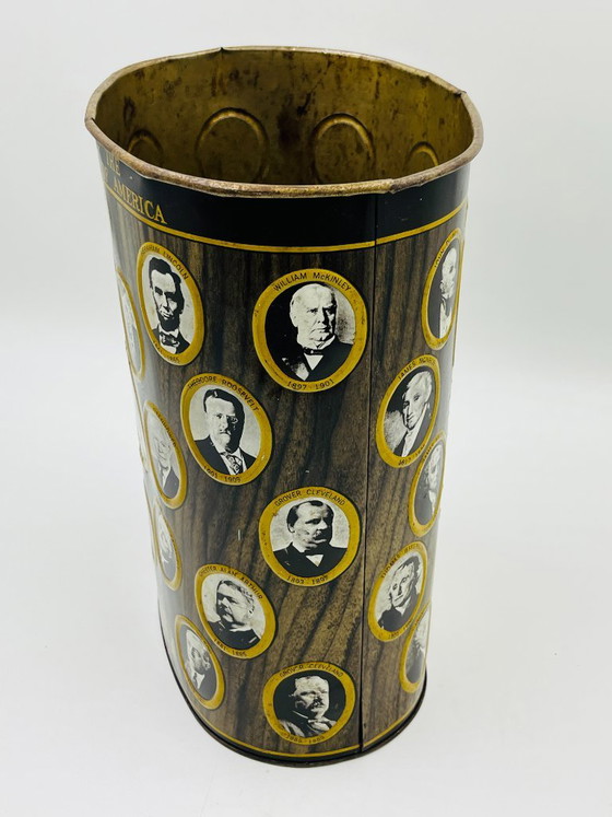 Cestino per la carta straccia vintage in metallo di J.L. Clark, Presidents – JL Clark, Oggetti decorativi (photo 7 of 15)