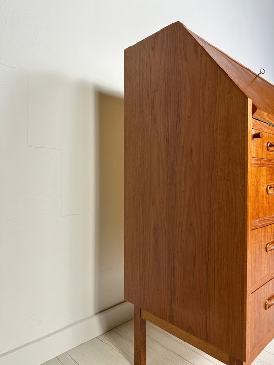 Image 1 of Vintage Mid Century Deense teakhouten secretaire jaren 60