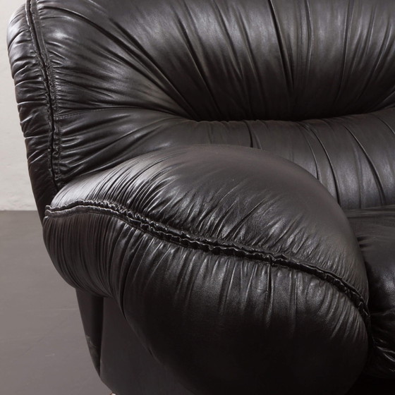 Image 1 of Pair of black leatherette armchairs by Linea Valentini, 1970s