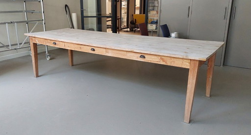 Table extra large en bois de teck