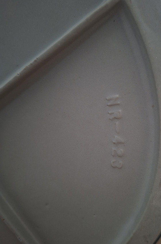 Image 1 of Table d'appoint circle pierre paulin 