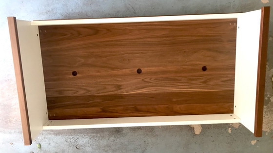 Image 1 of Cot convertible into junior bed, box spring, mattress, sheets, Hülsta Casalino model.