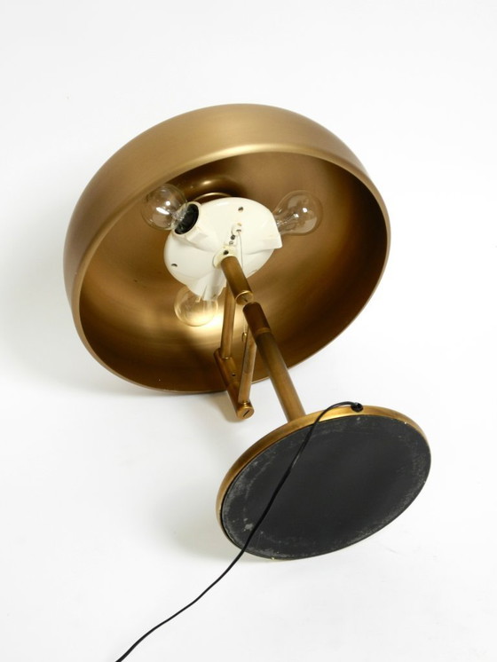 Image 1 of Straordinaria lampada da tavolo XXL in ottone di Staff del 1960 con snodo girevole