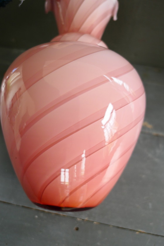 Image 1 of Vintage Opalina Fiorentina Glass Vase Pink