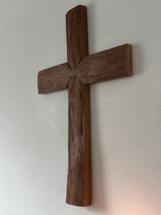Image 1 of Monumental solid wooden cross – a simple sculptural object with patina