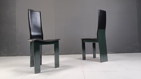 Image 1 of Set van 6 Italiaanse leren en groen gelakte eetkamerstoelen, jaren 1980
