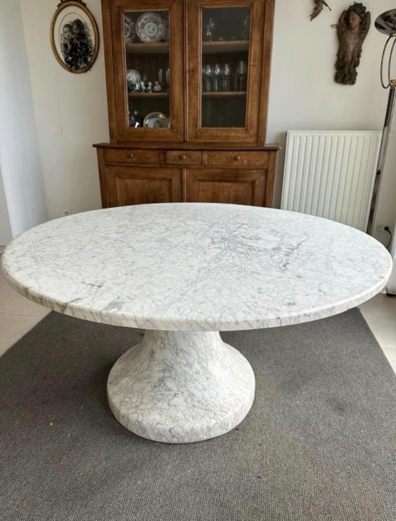 Beautiful Solid White Arabescato Marble Dining Table Diam. 140 Cm (photo 5 of 5)