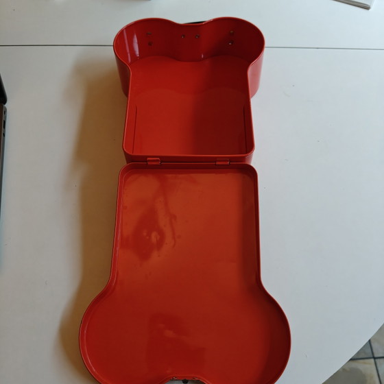 Image 1 of Vintage Renault broodvormige lunchbox/picknickblik – rood – Frankrijk