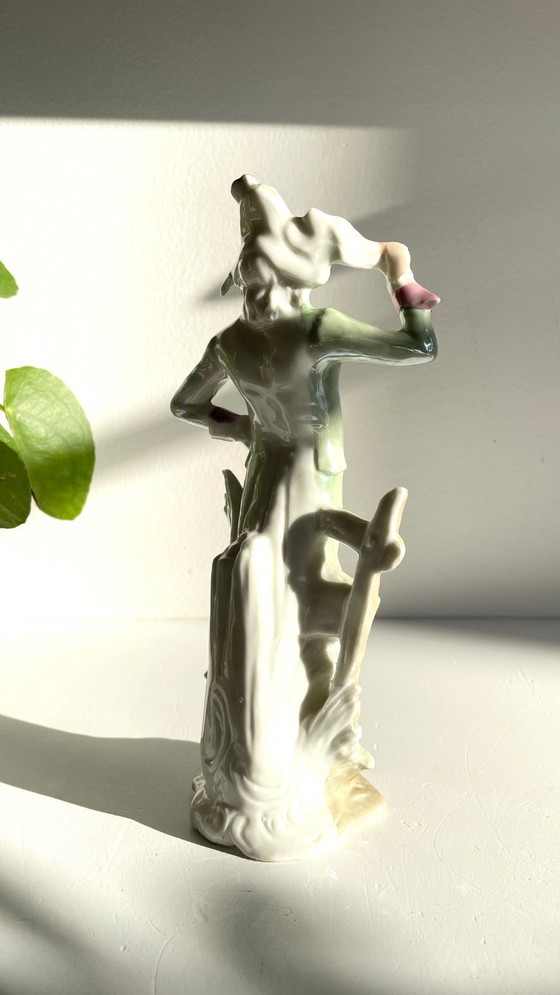 Image 1 of STATUETTE Porcelaine VINTAGE