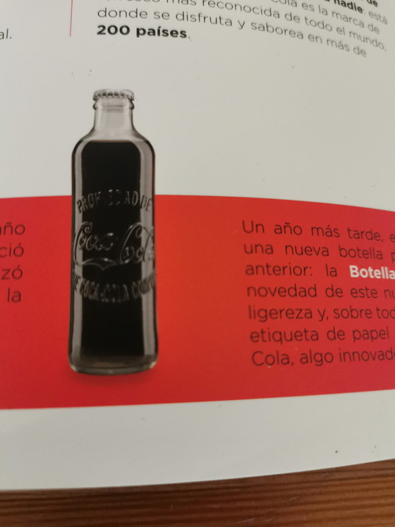 Image 1 of Exclusive Coca-Cola 125th Anniversary Set – Limited Edition with Display Stand