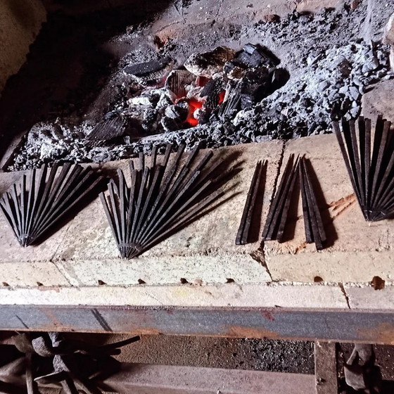 Image 1 of Miroir artisanal soleil fer motif palmes - création pièce unique