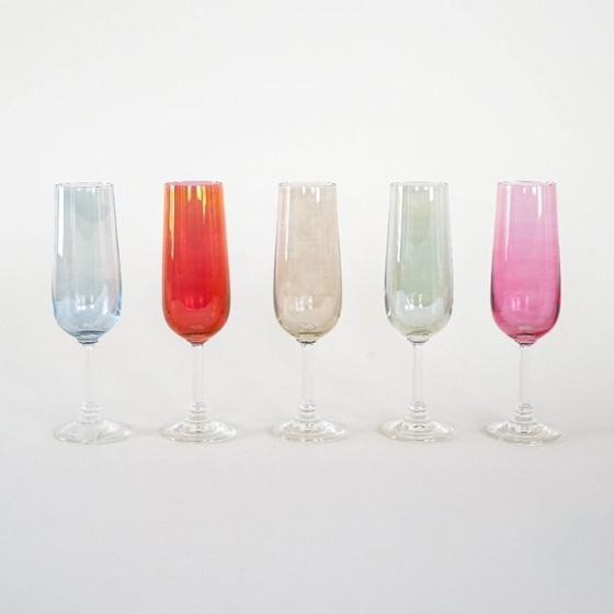 Image 1 of Set gekleurde wijnglazen, jaren 60, gemaakt in Tsjechoslowakije.